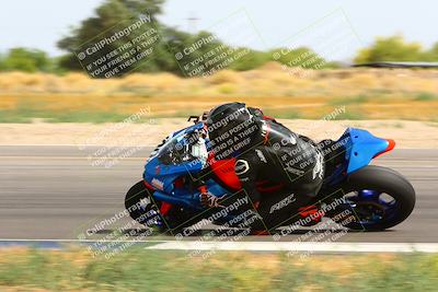 media/Apr-30-2023-CRA (Sun) [[020fcf5d43]]/Race 11-600 Expert Superbike/